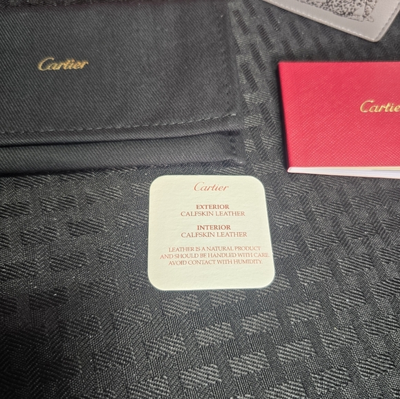🔥💯NWOT CARTIER PANTHERE LEATHER CARD CASE UNISEX - Picture 4 of 16